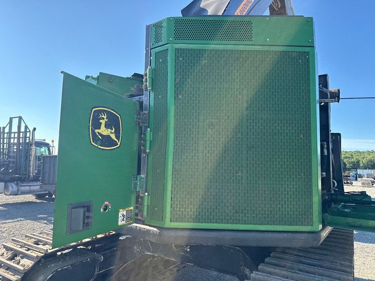 deere-803mh-image-68