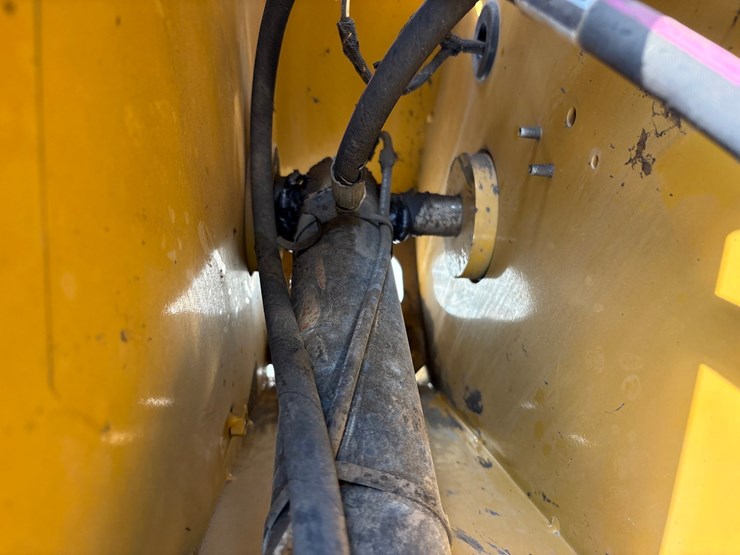 caterpillar-259d3-image-20