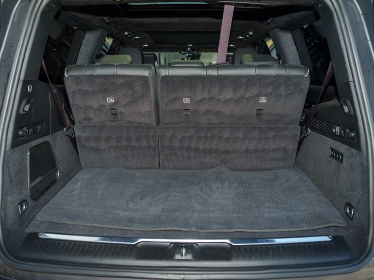 #118-•-offered-at-no-reserve-|-2023-jeep-grand-wagoneer-obsidian-image-36