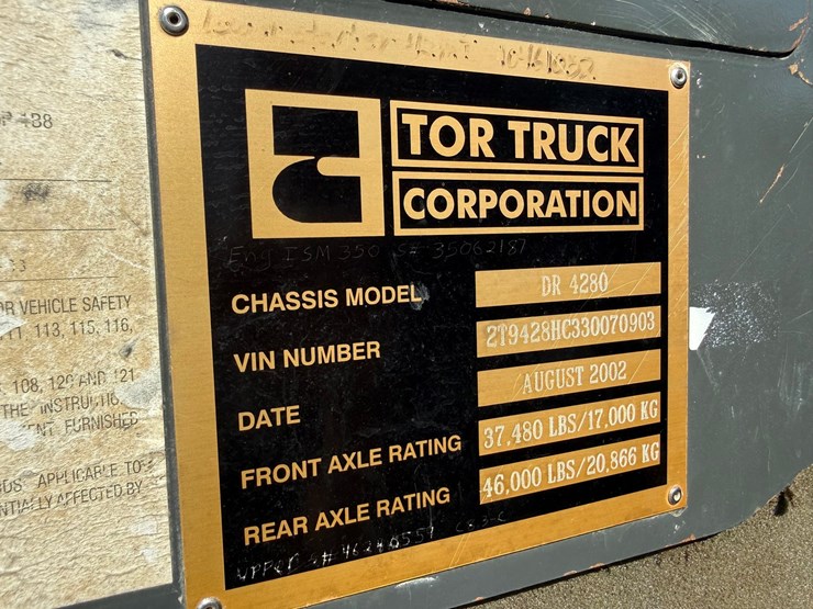 #2470-•-2002-tor-truck-dr-4280-crane-truck-image-164