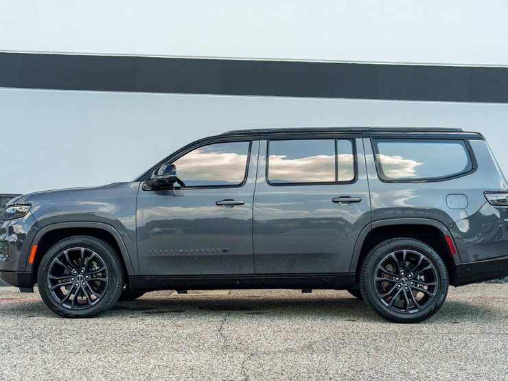 #118-•-offered-at-no-reserve-|-2023-jeep-grand-wagoneer-obsidian-image-8