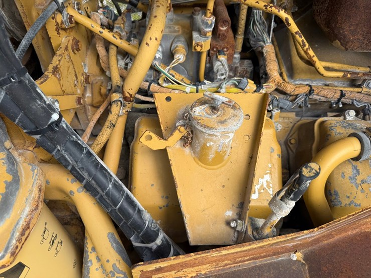caterpillar-d9r-image-46