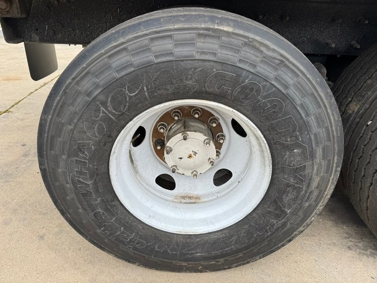 2016-mack-mru613-image-72