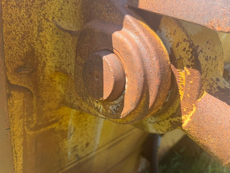 caterpillar-d9r-image-15
