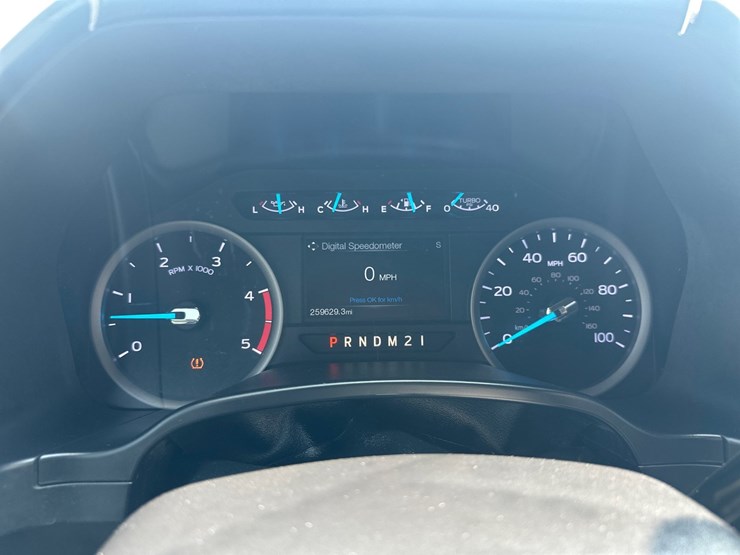 2019-ford-f350-image-41
