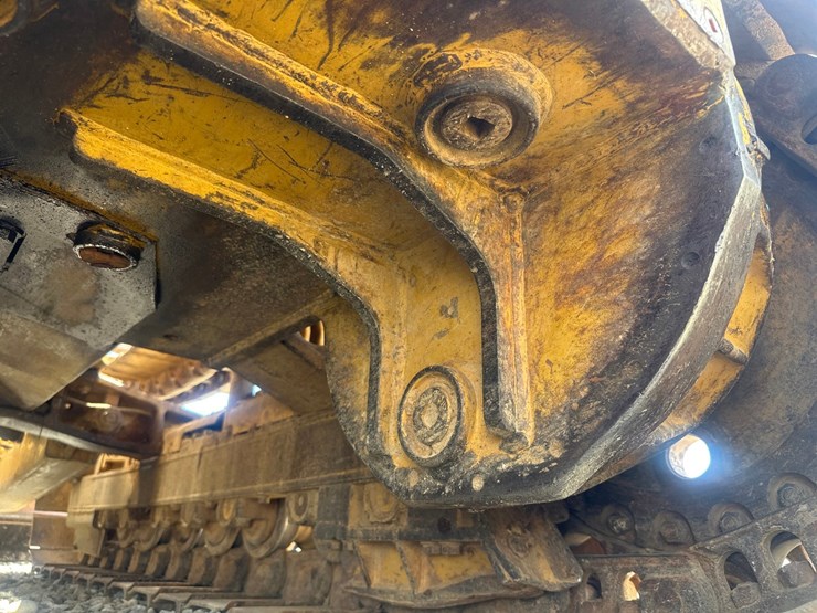 caterpillar-d5c-xl-image-45