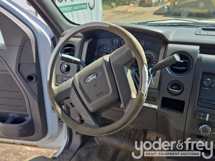 2010-ford-f150-image-28