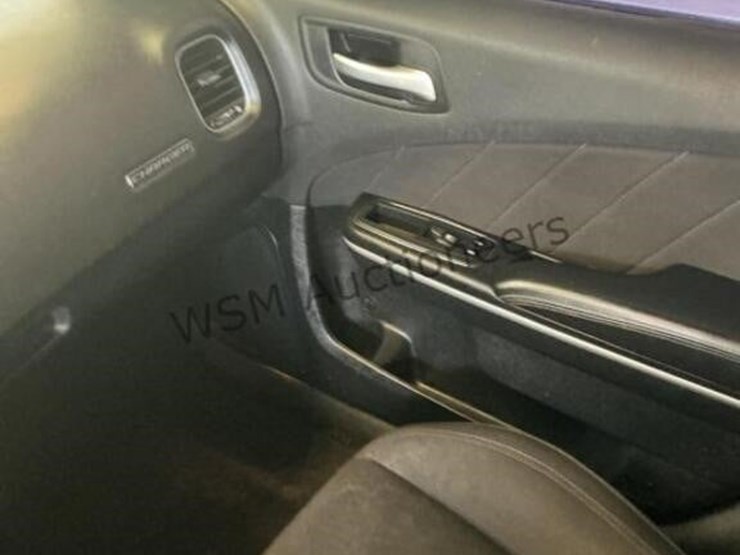 2020-dodge-charger-sdn-image-17