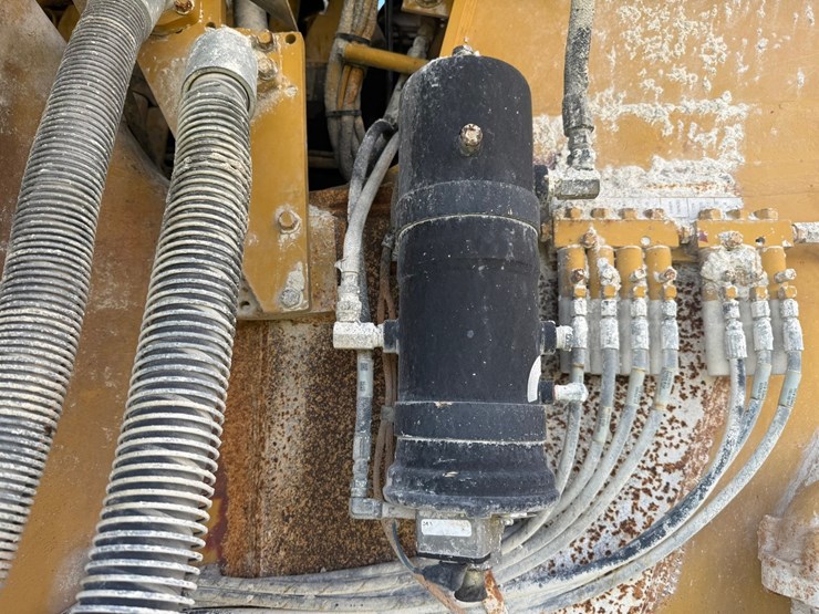 caterpillar-785b-image-25