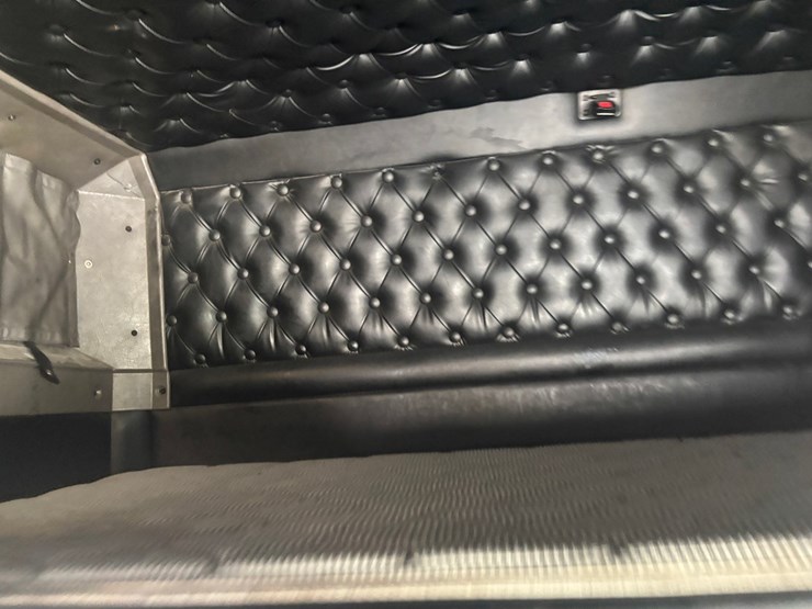 2012-kenworth-w900-image-76