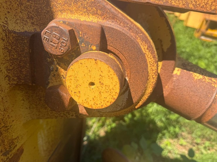 caterpillar-d9r-image-34