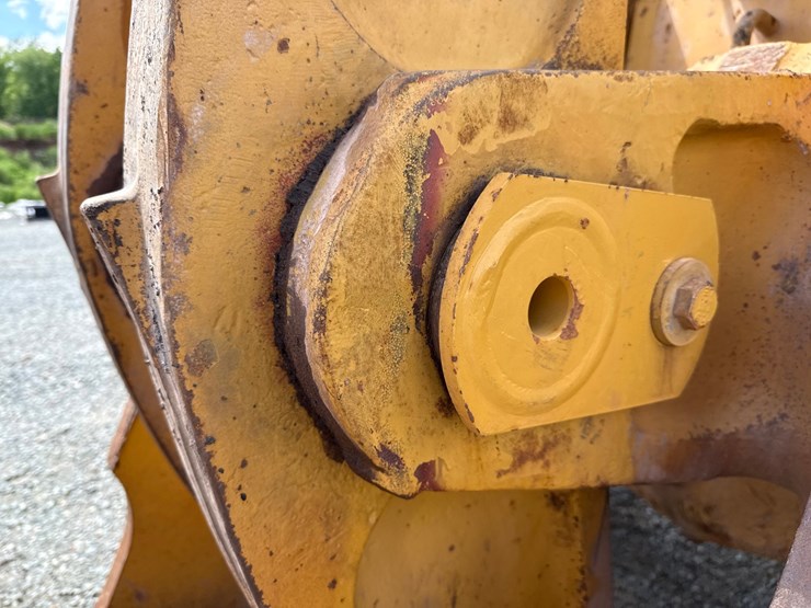 caterpillar-980g-image-22