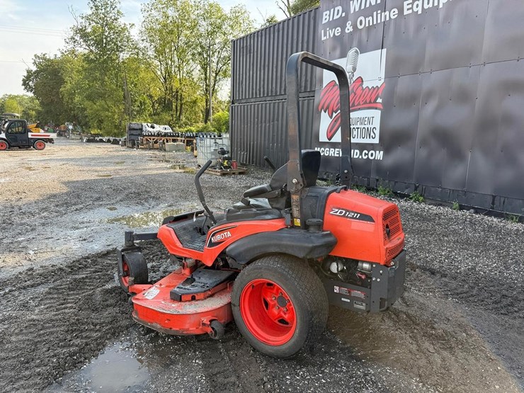 kubota-zd1211-image-2