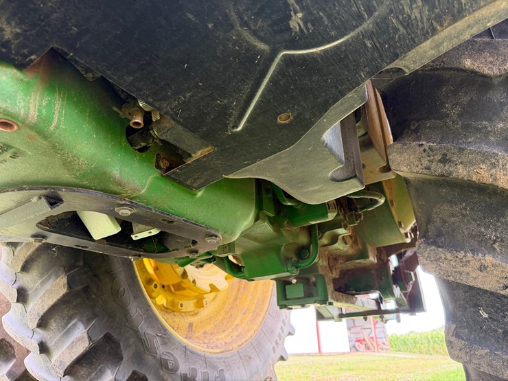 john-deere-8130-image-102