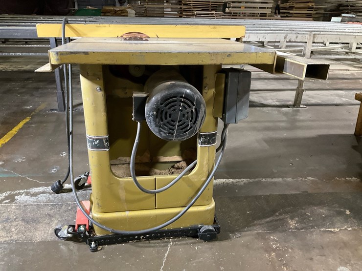 #216-•-powermatic-model-66-cabinet-table-saw-image-7