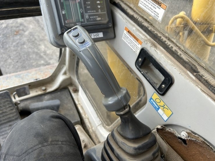 1999-kobelco-sk200-lc-image-36