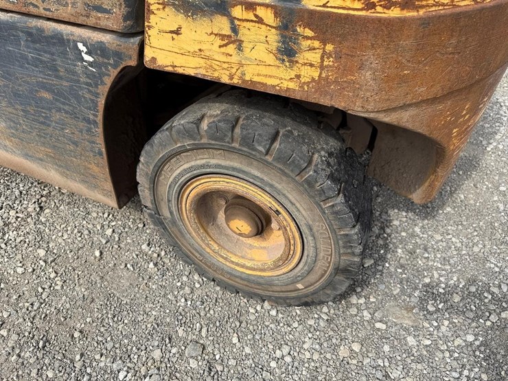 daewoo-d25s-3-image-13