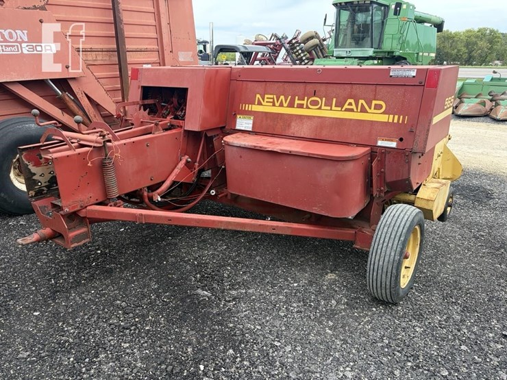new-holland-565-image-3
