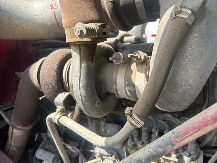 mack-rd690s-image-37