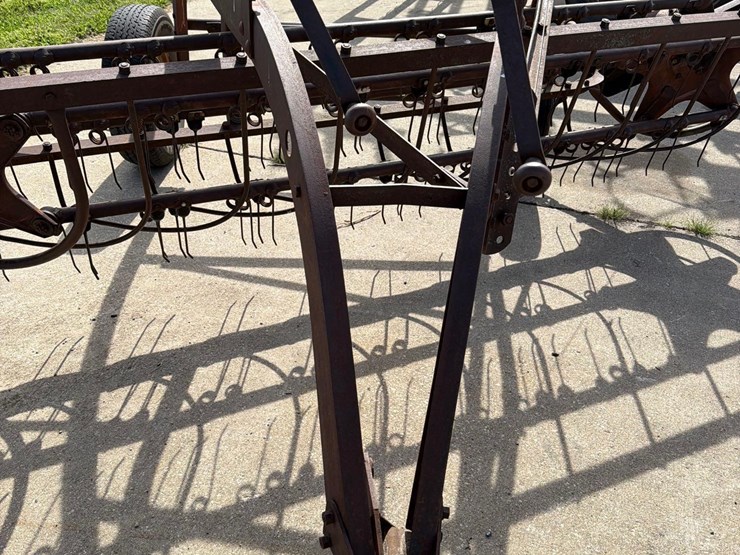new-holland-55-image-12