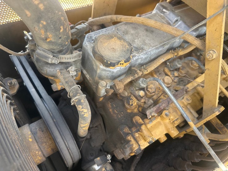 caterpillar-d5c-xl-image-41
