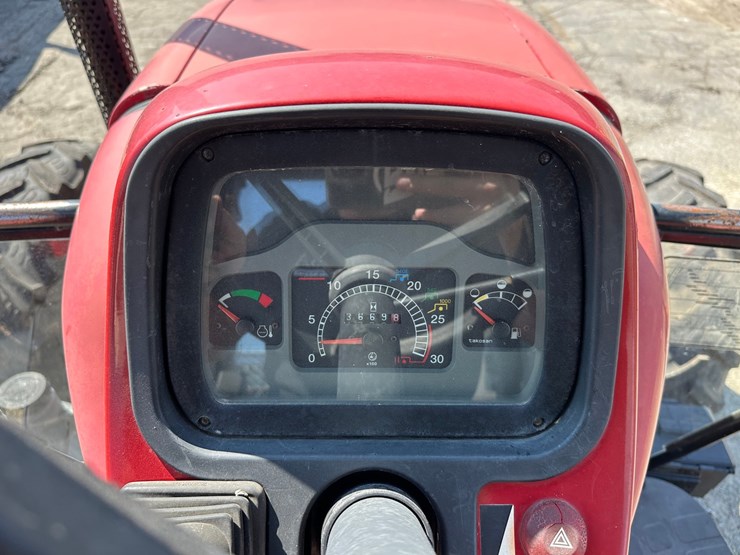 #2867-•-2008-case-jx60-4x4-tractor-image-27