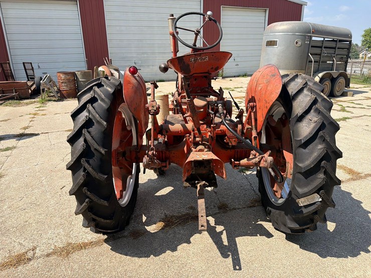 case-vac-tractor-image-3