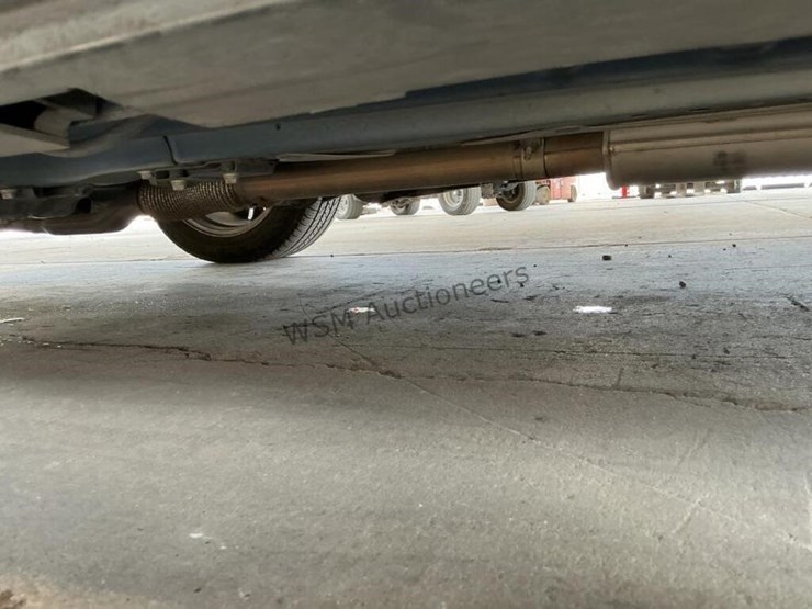 2015-ford-taurus-sdn-image-25