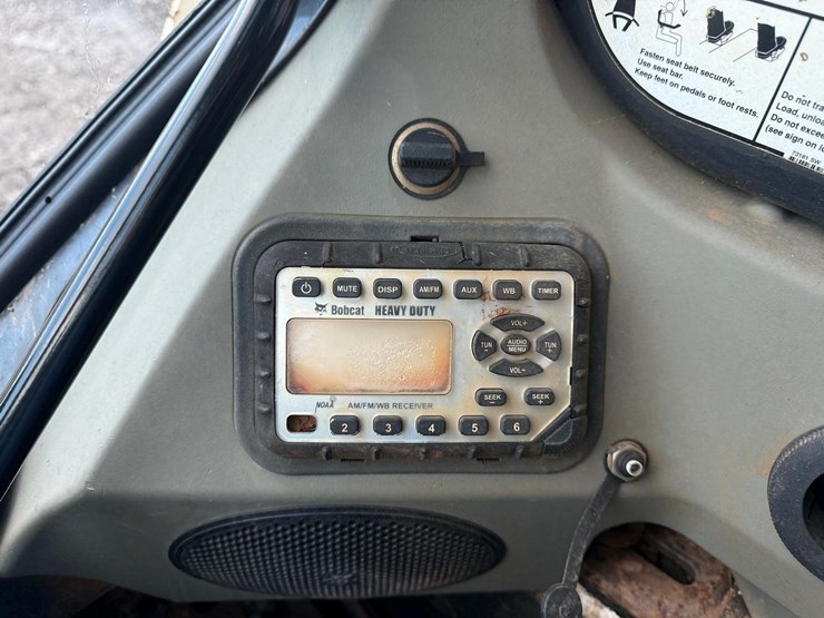 bobcat-t750-image-20
