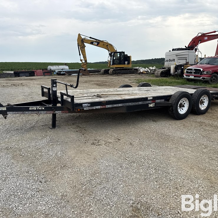 2016 Big Tex 14' Flatbed Trailer