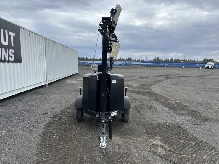 2021-doosan-6kw-towable-light-tower-image-8