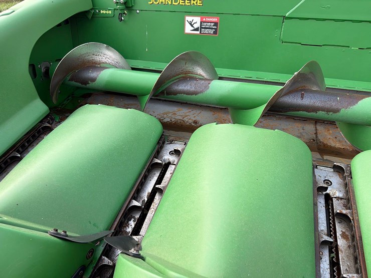 2009-john-deere-608c-image-57