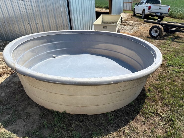 hastings-7ft-cattle-water-tank-image-3