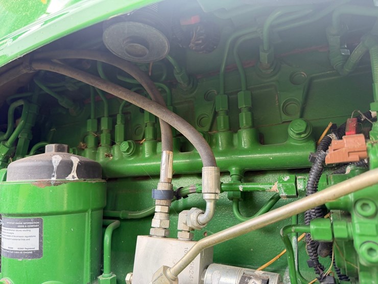 john-deere-8130-image-56