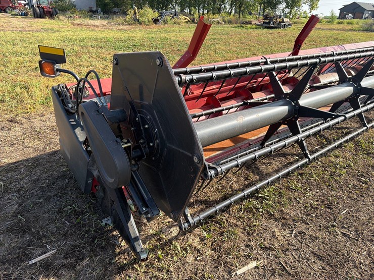 2005-case-ih-1020-image-21
