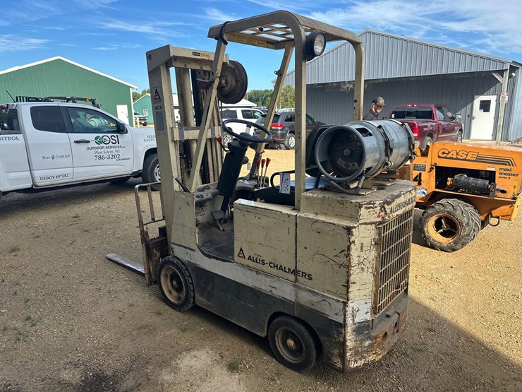 #3105-•-allis-chalmers-acc30-forklift-image-3