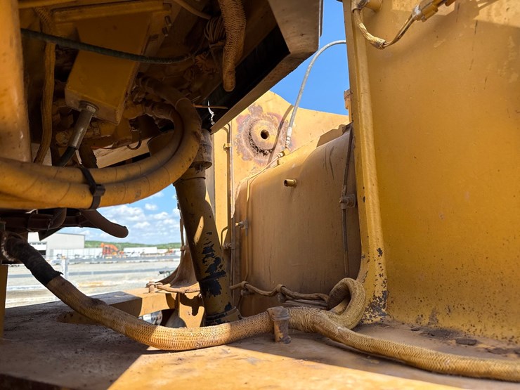 caterpillar-980g-image-67
