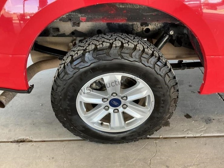 2017-ford-f150-image-8