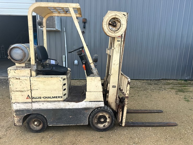 #3105-•-allis-chalmers-acc30-forklift-image-6