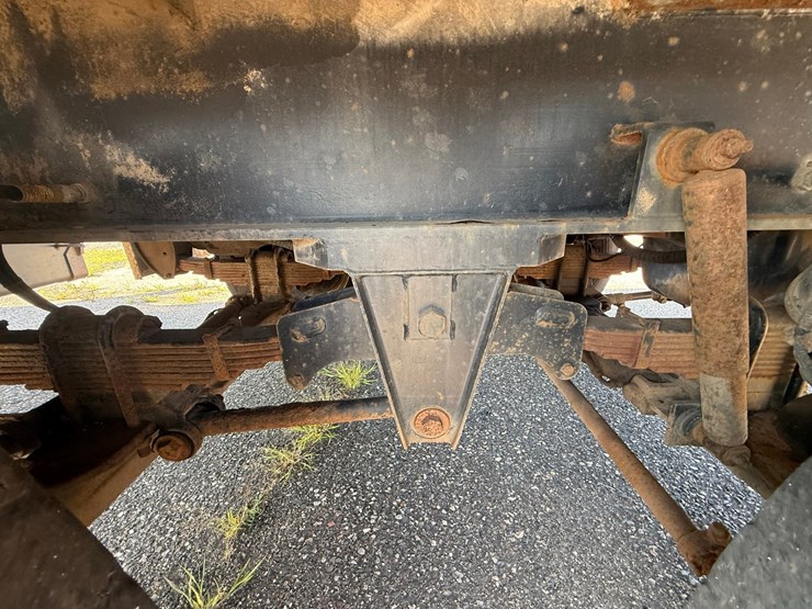 #2470-•-2002-tor-truck-dr-4280-crane-truck-image-60