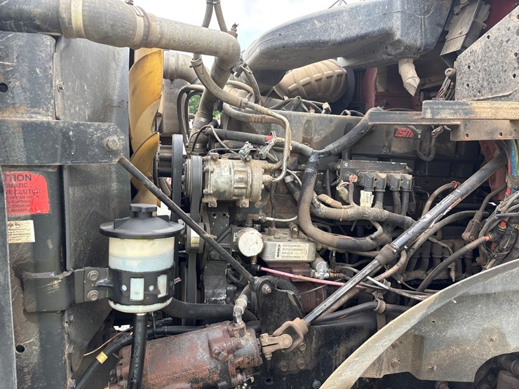 #61388-•-2004-international-5600i-quad-axle-dump-truck-image-23