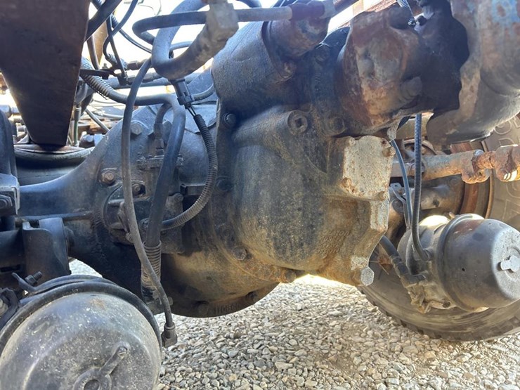 2001-mack-ch613-image-53