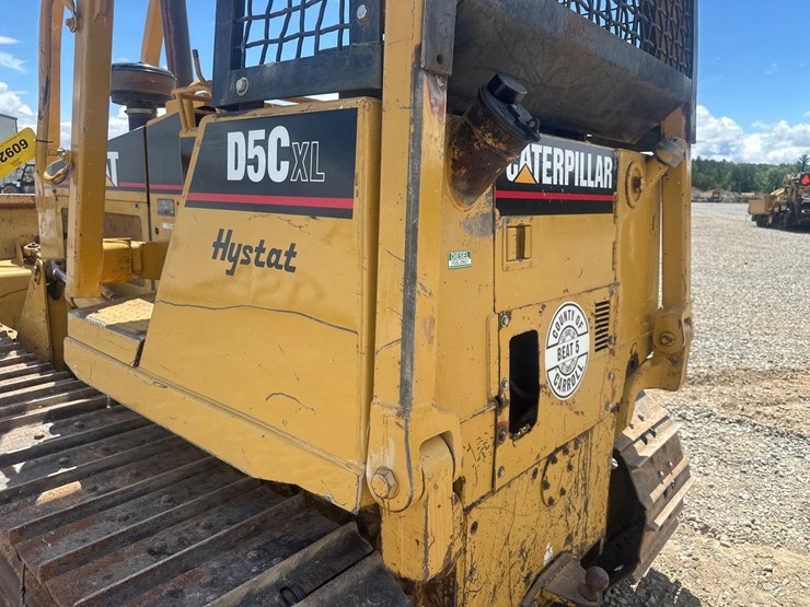 caterpillar-d5c-xl-image-32
