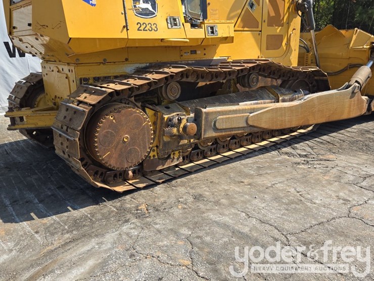 2018-deere-850k-lgp-image-11