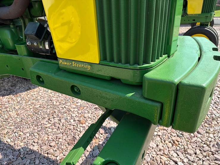 john-deere-630-image-2