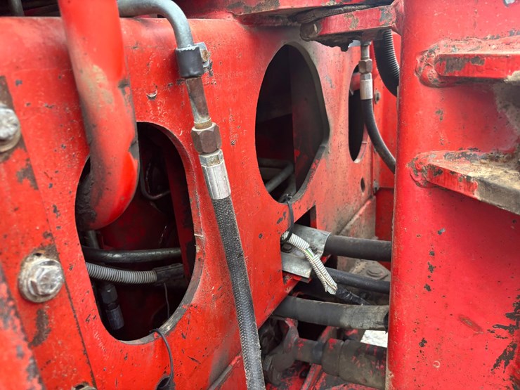 1983-massey-ferguson-4900-image-70