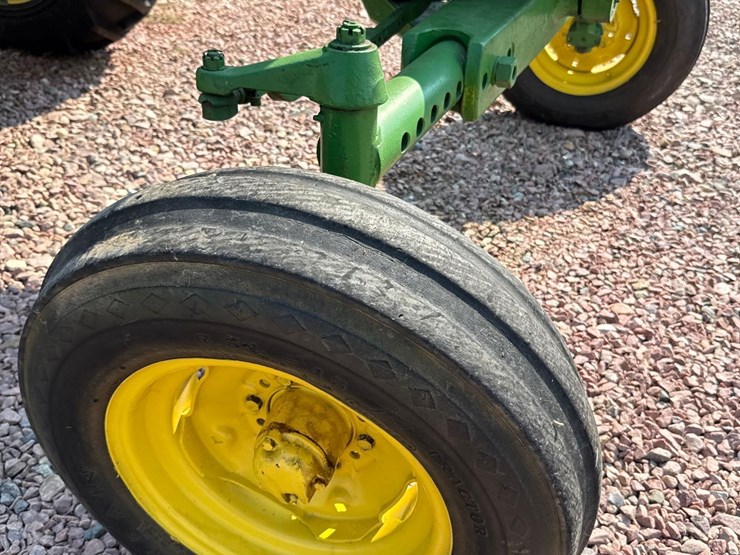 john-deere-730-image-10