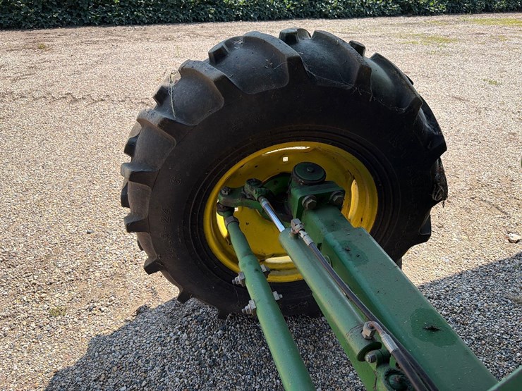 john-deere-9400-image-39