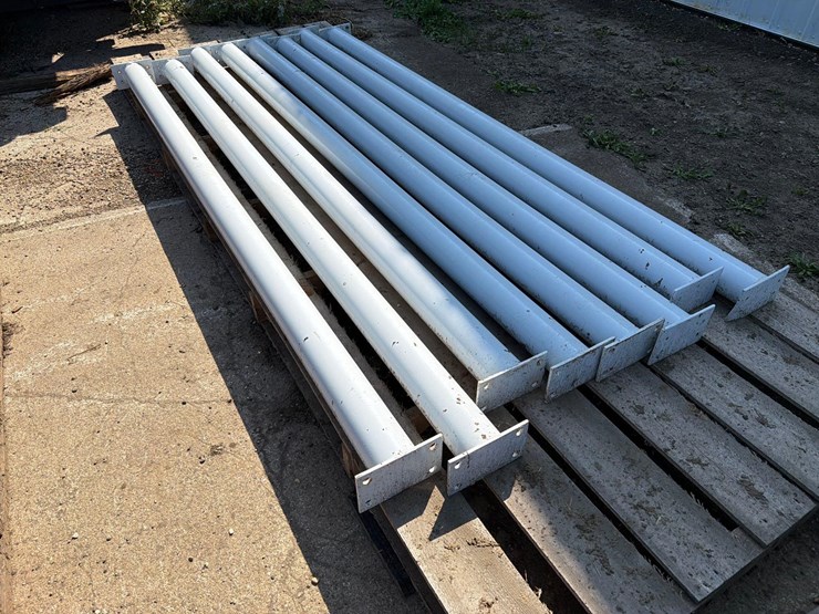 8-load-bearing-poles-image-2