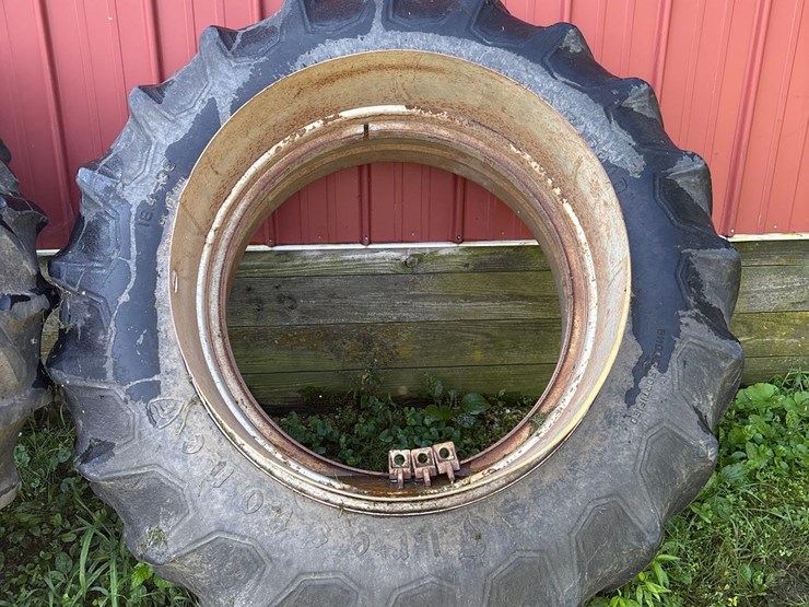 john-deere-4430-image-4